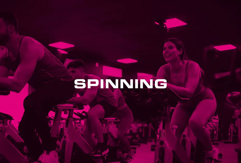 Spinning groepsles bij BigGym – indoor cycling training